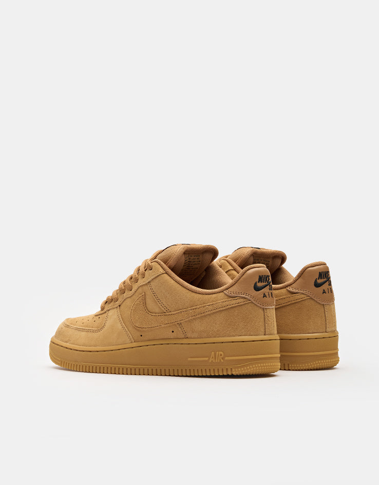 Nike SB Air Force 1 Skate Shoes - Flax/Flax-Black-Gum Light Brown