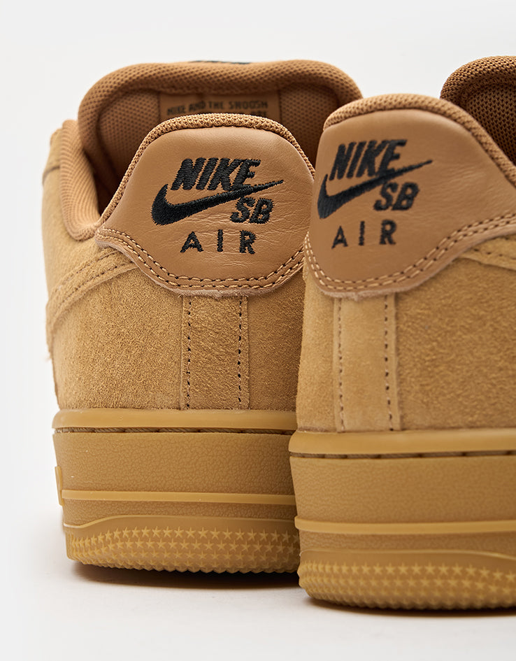 Nike SB Air Force 1 Skate Shoes - Flax/Flax-Black-Gum Light Brown
