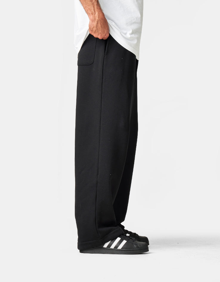 Route One Wide Leg Sweatpant - Black