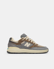 New Balance Numeric 'Grey Days' 933 Andrew Reynolds Skate Shoes - Marblehead/Atlantic Blue