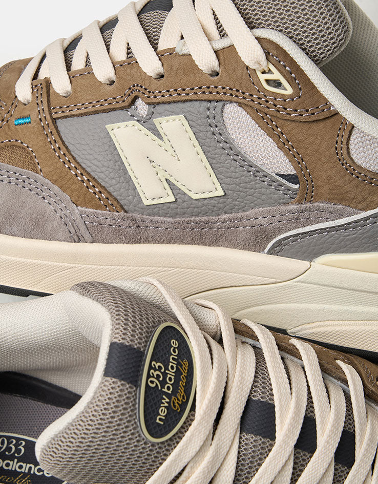 New Balance Numeric 'Grey Days' 933 Andrew Reynolds Skate Shoes - Marblehead/Atlantic Blue