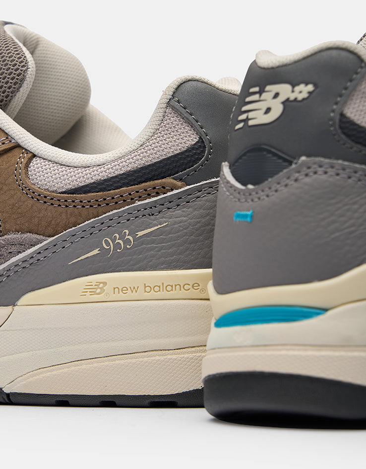 New Balance Numeric 'Grey Days' 933 Andrew Reynolds Skate Shoes - Marblehead/Atlantic Blue