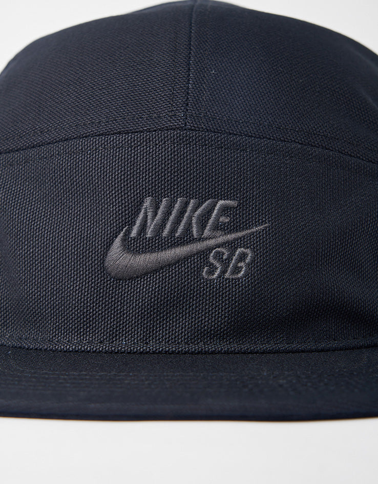 Nike SB Fly 5 Panel Cap - Black/Black/Dark Smoke Grey