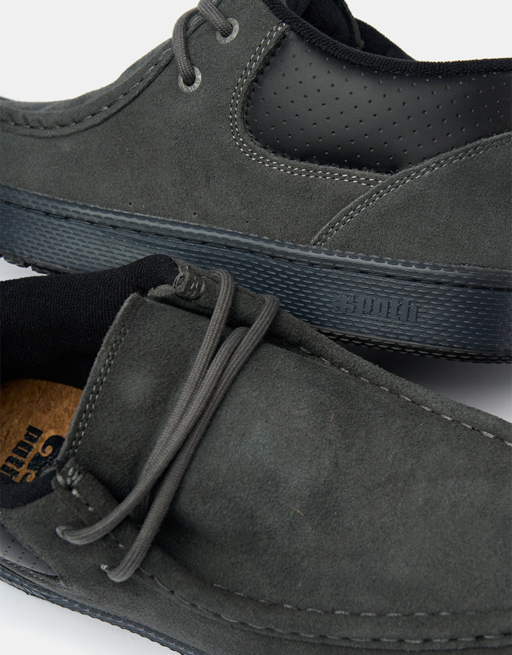 IPATH Cats Mid Skate Shoes - Charcoal Suede & Perf Leather