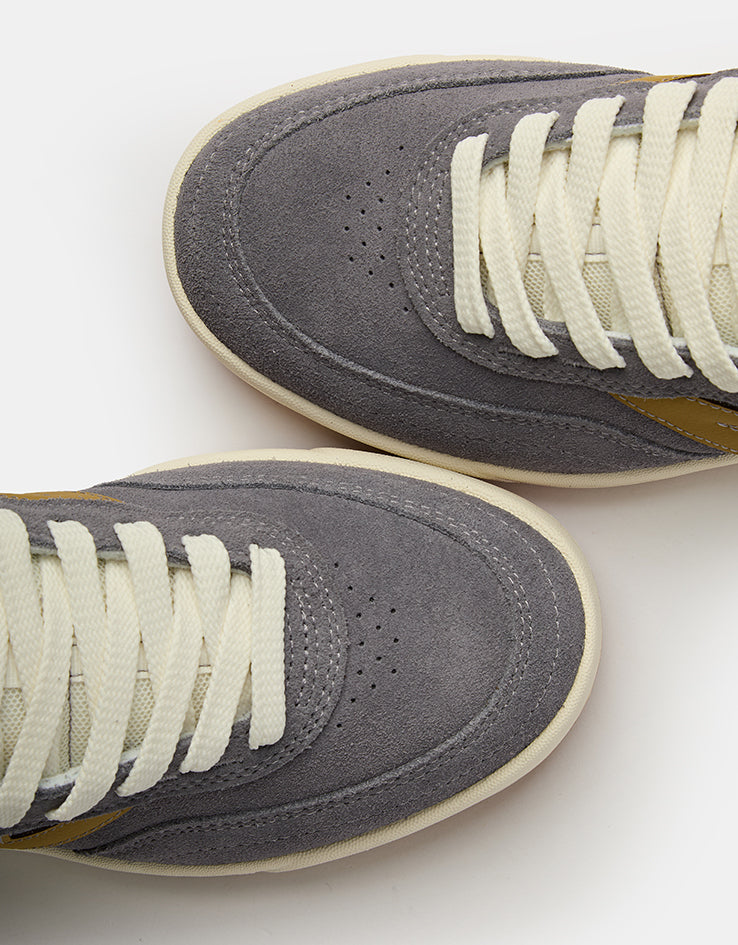 New Balance Numeric 440 Skate Shoes - Grey/Olive