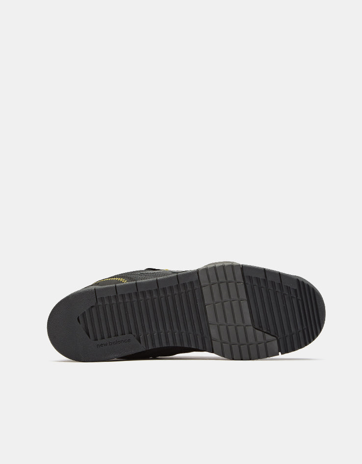 New Balance Numeric 440 Trail Skate Shoes - Black/Black