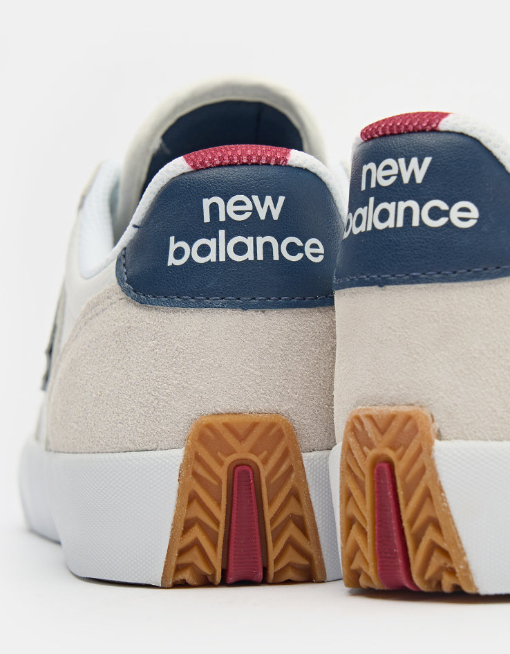 New Balance Numeric 340 Skate Shoes - White/Navy