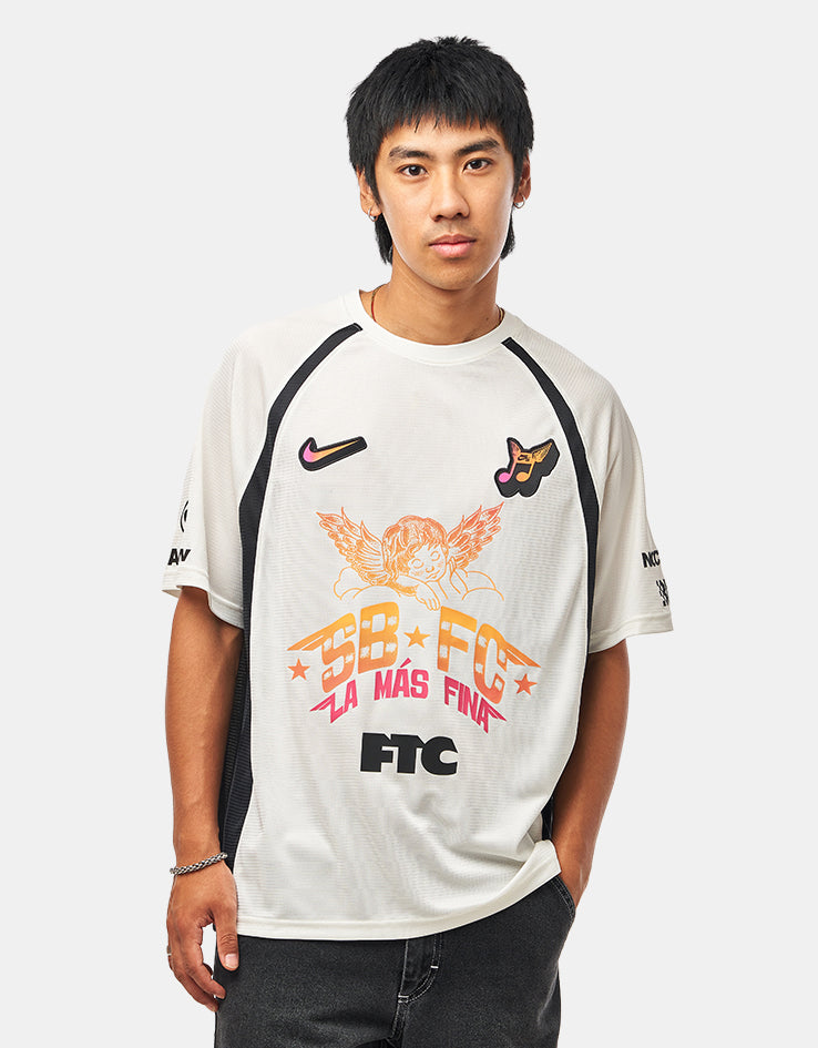 Nike SB 'FC Pack' S/S Jersey - Sail/Black