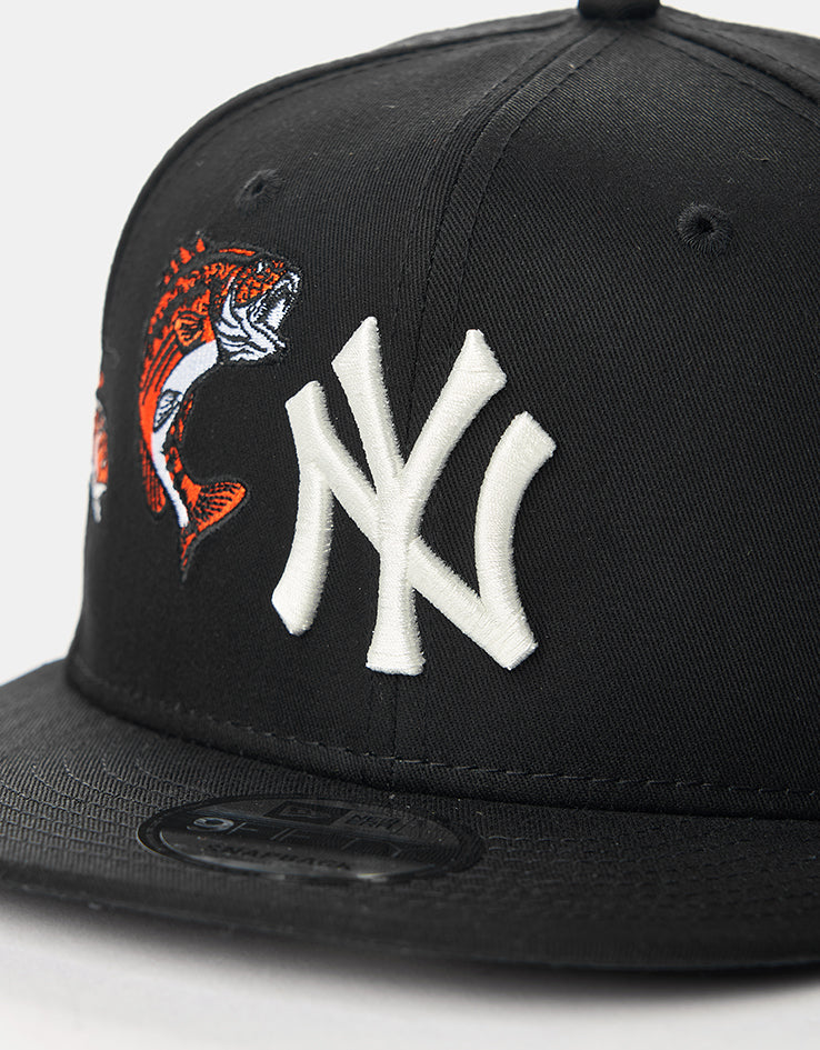 New Era New York Yankees Outdoor Icon 9FIFTY® Snapback Cap - Black