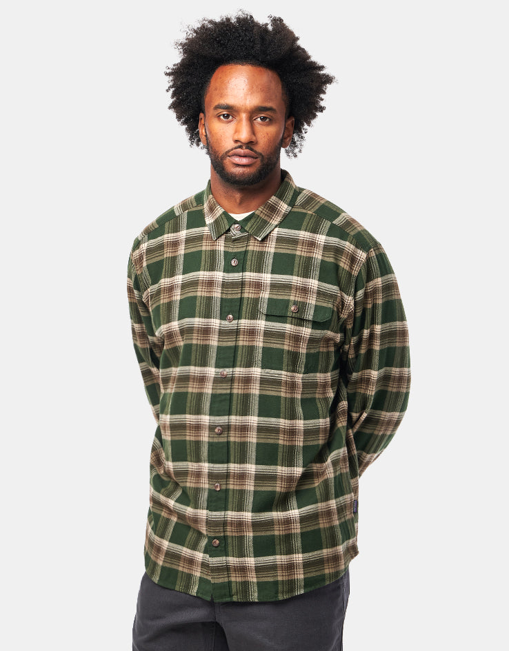 Patagonia Lightweight Fjord L/S Flannel Shirt - Cozy Cabin: Treeline Green