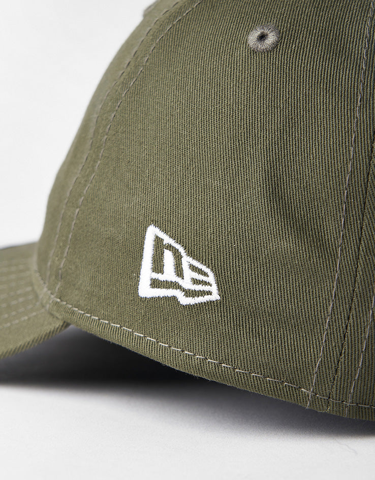 New Era New York Yankees League Essential 9TWENTY® Strapback Cap - Green