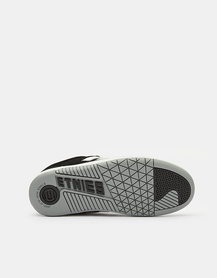 etnies Locut Skate Shoes - Black/White