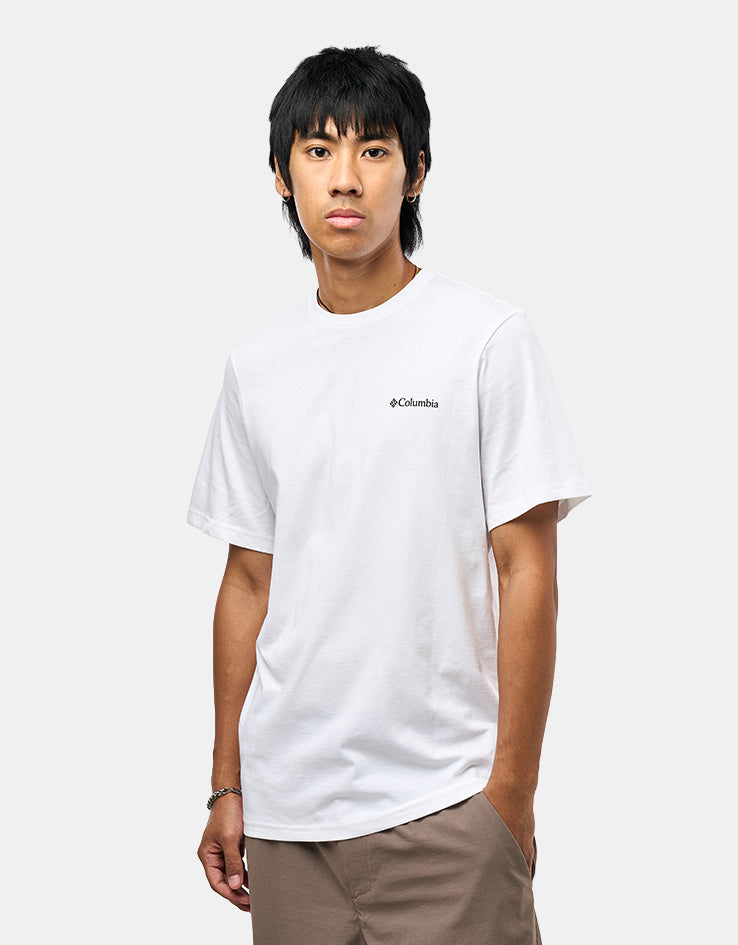 Columbia CSC™ Outdoor Back Graphic T-Shirt - White/Flower Power Badge
