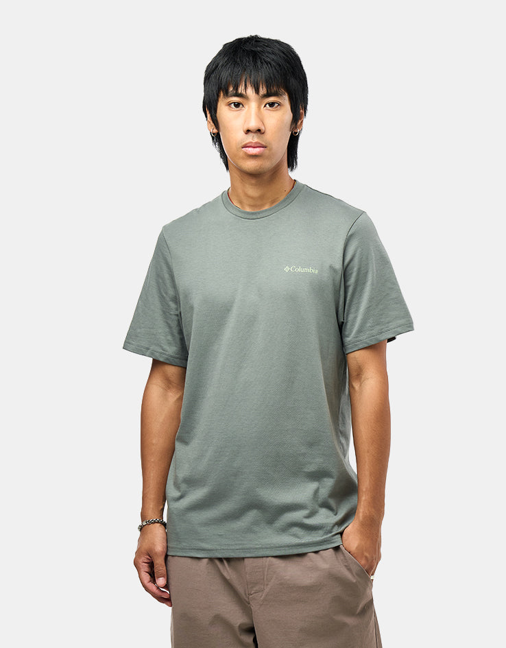 Columbia CSC™ Outdoor Back Graphic T-Shirt - Sedona Sage/Wavy Branded Peaks