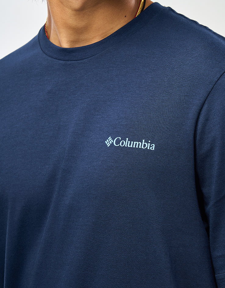 Columbia CSC™ Outdoor Back Graphic T-Shirt - Collegiate Navy/Flower Power Badge
