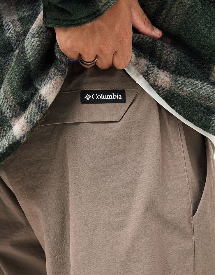 Columbia Grave Creek™ Tech Chinos - Iron