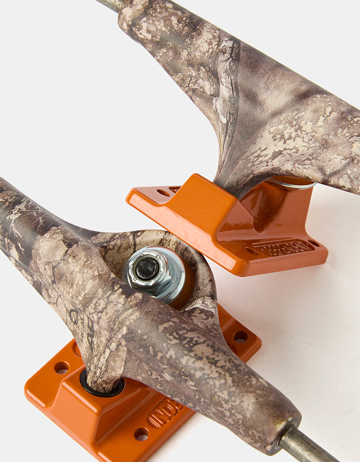 Independent x Realtree APX Stage 11 Standard Skateboard Trucks (Pair)