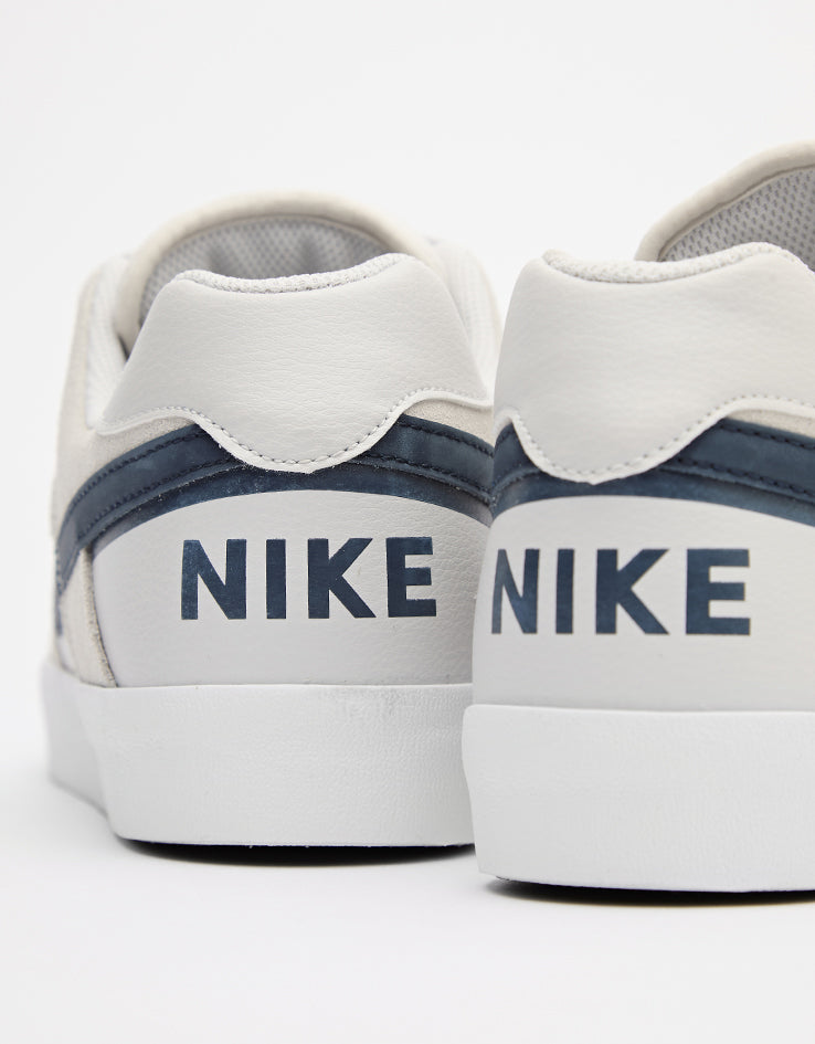 Nike SB Delta Force Vulc Skate Shoes - Vast Grey/Obsidian-Black