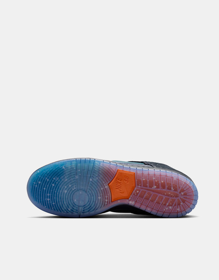 Nike SB 'Bluetile' Dunk Low Pro QS Skate Shoes - Black/Marina-White-Campfire Orange