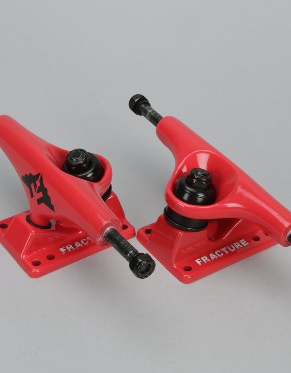 Fracture Wings V3 5.0 Low Truck - Red (Pair)