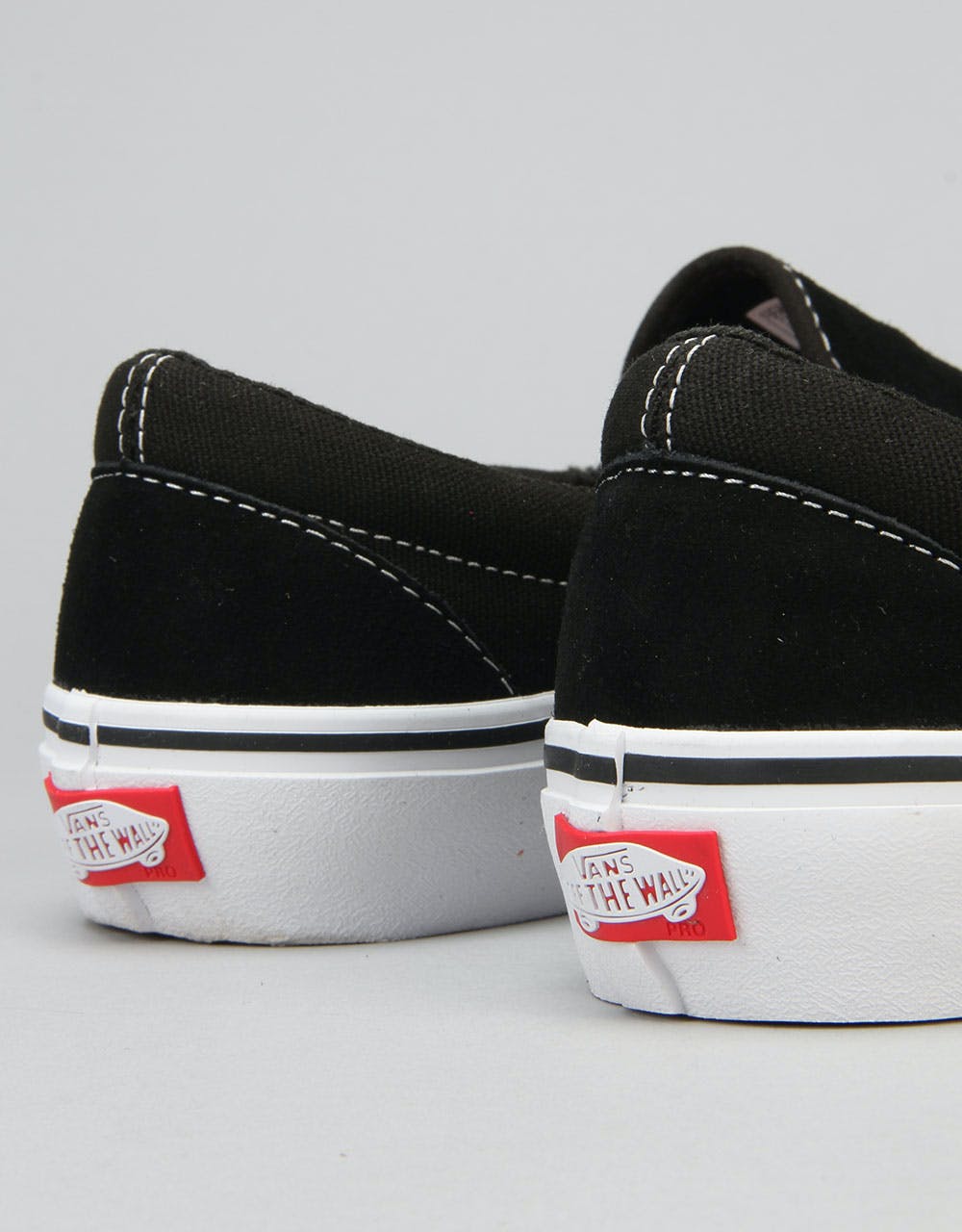 Vans Slip On Pro Skate Shoes - Black/White/Gum