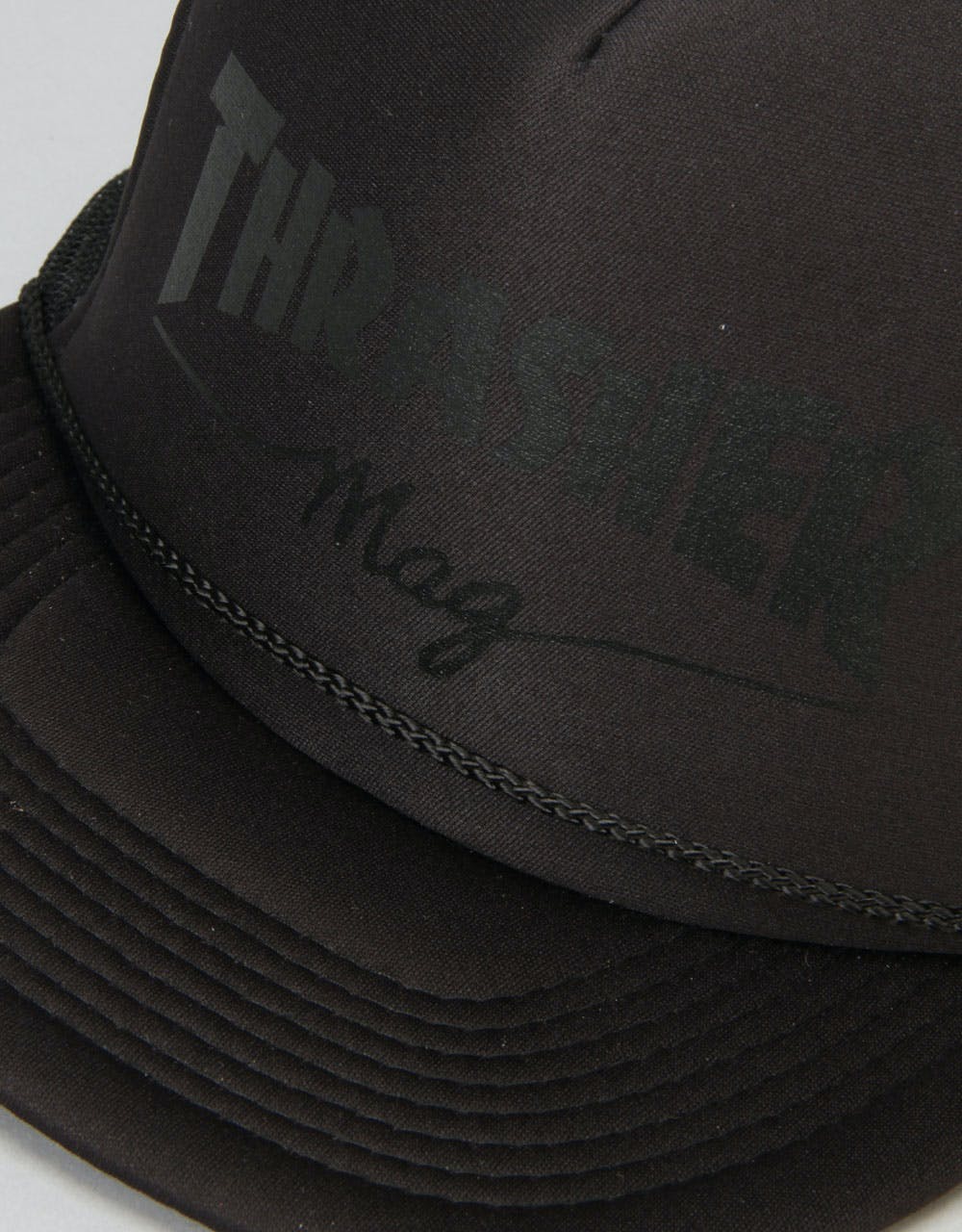 Thrasher Mag Logo Mesh Snapback Cap - Black/Black