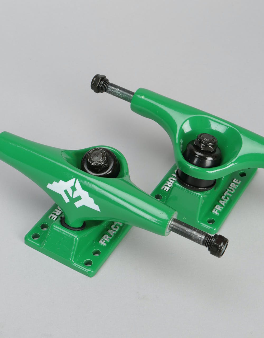 Fracture Wings V3 5.0 Low Truck - Kelly Green (Pair)
