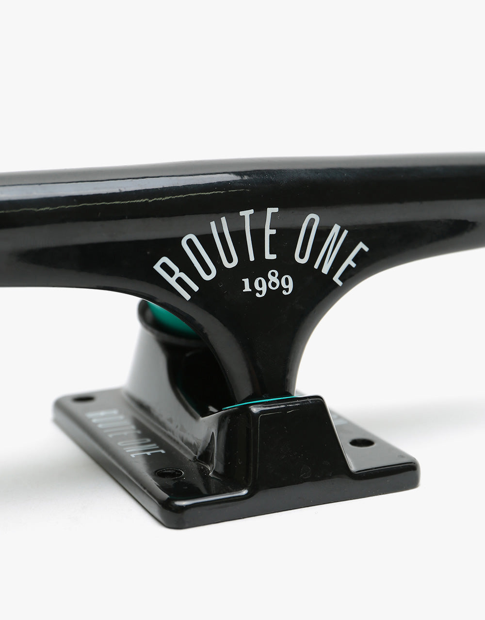 Route One Arch Logo 5.0 Low Team Trucks (Pair)