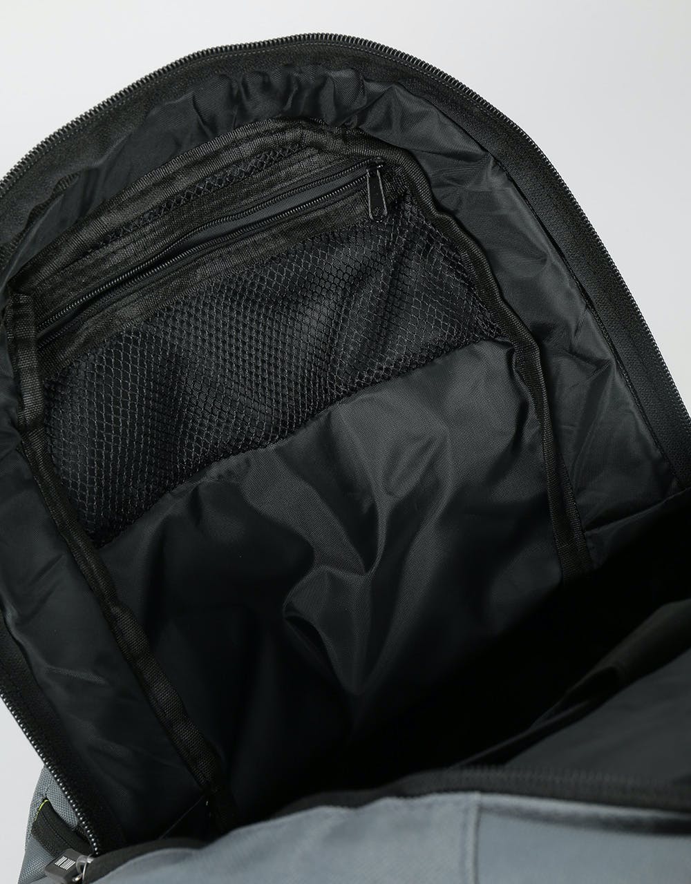 Route One Skatepack - Charcoal