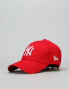 New Era 9Forty MLB New York Yankees Cap - Scarlet/White
