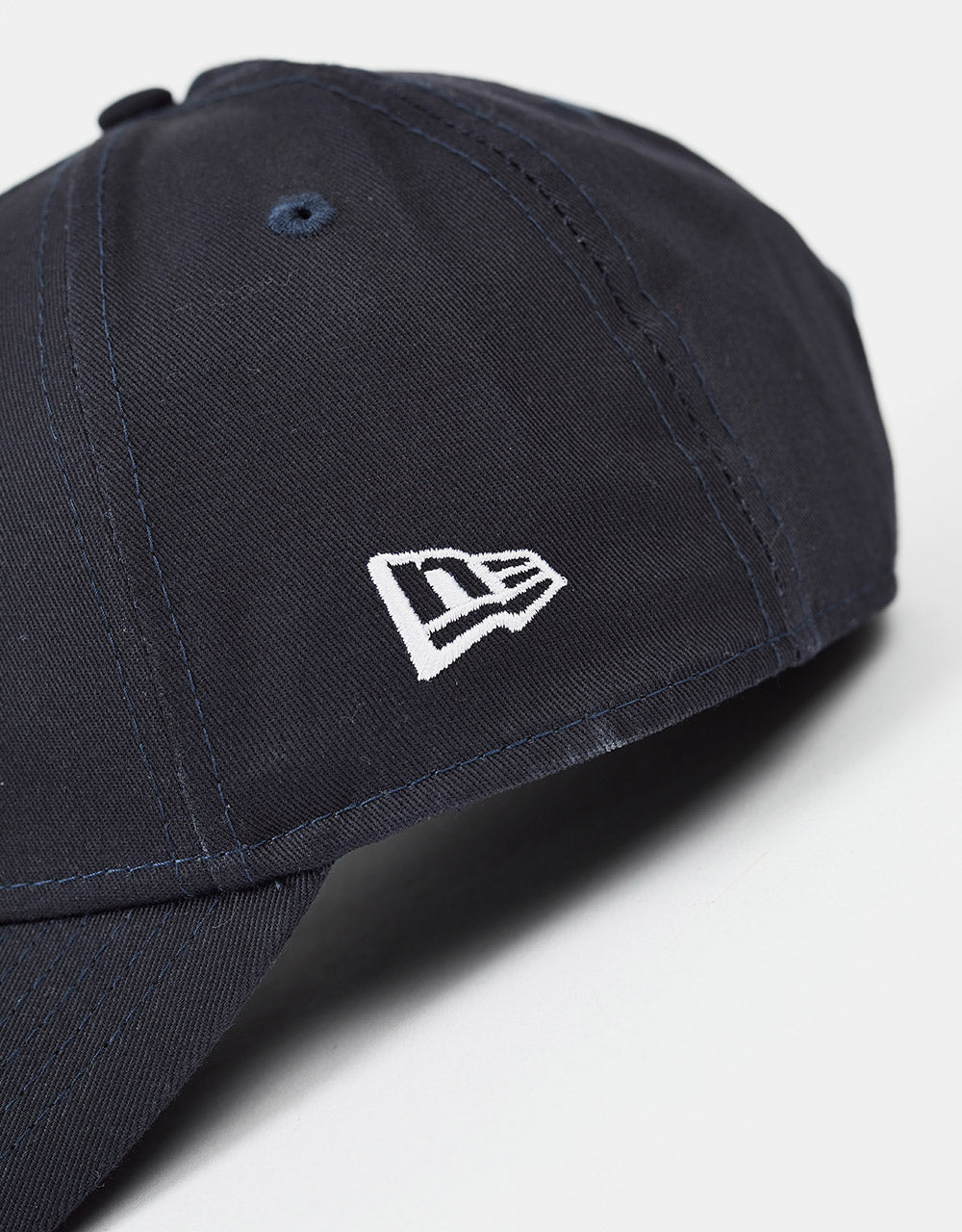 New Era 9Forty Flag Collection Cap - Navy/White