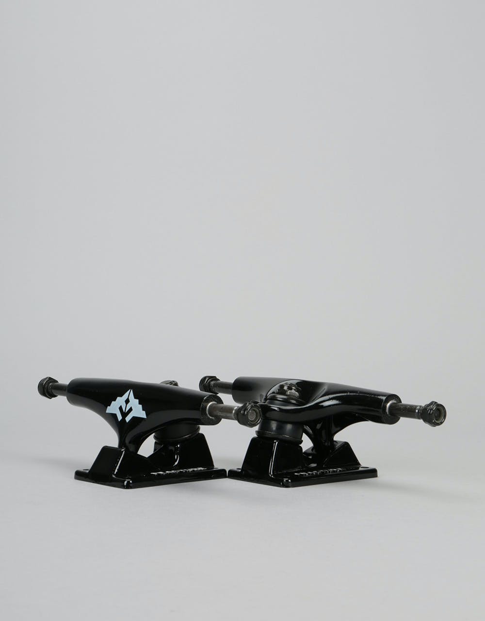 Fracture Wings V3 5.25 Low Truck - Black (Pair)