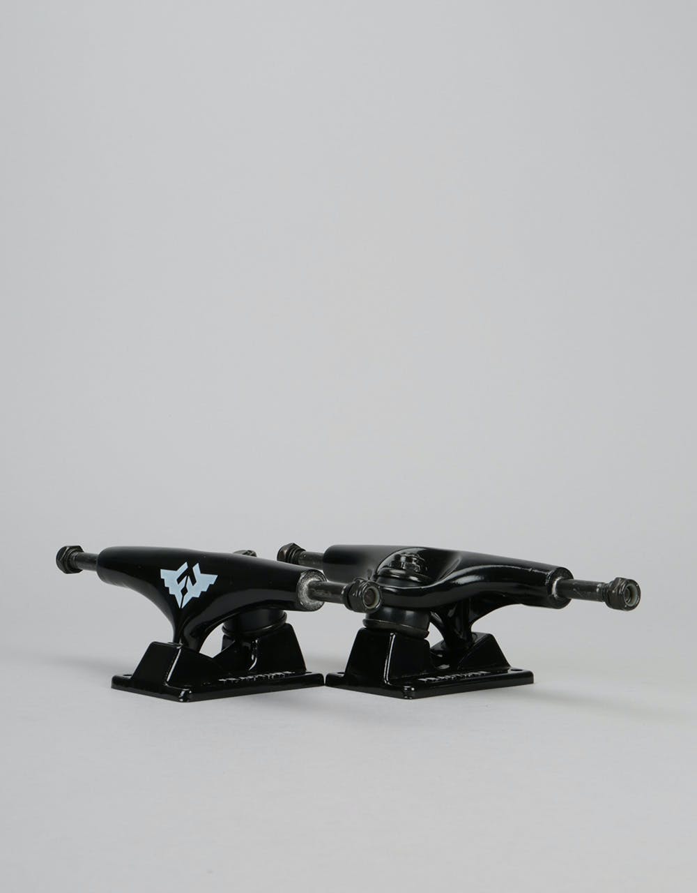 Fracture Wings V3 5.5 Low Truck - Black (Pair)