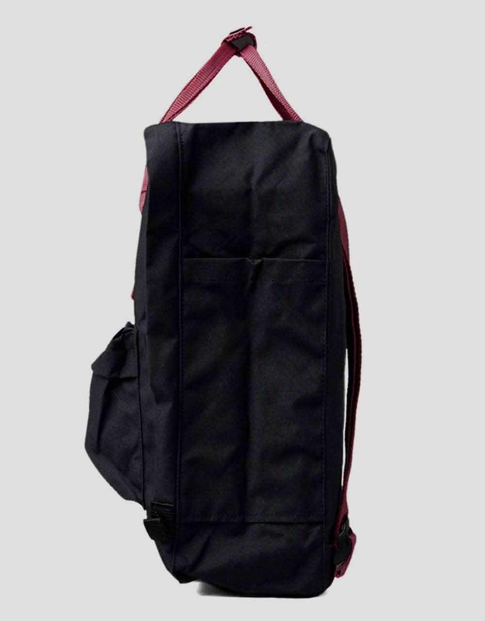 Fjällräven Kånken Backpack - Black/Ox Red