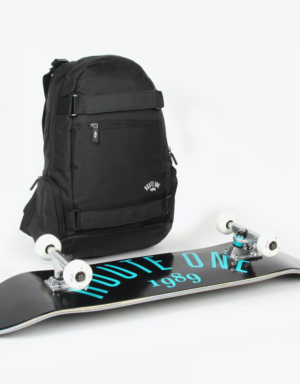 Route One Arch Logo Complete Skateboard Gift Pack - 7.5" (Mellow Concave)