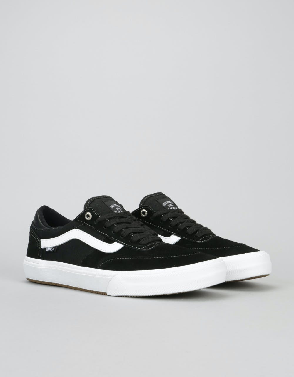 Vans Gilbert Crockett 2 Pro Skate Shoes - Black/White