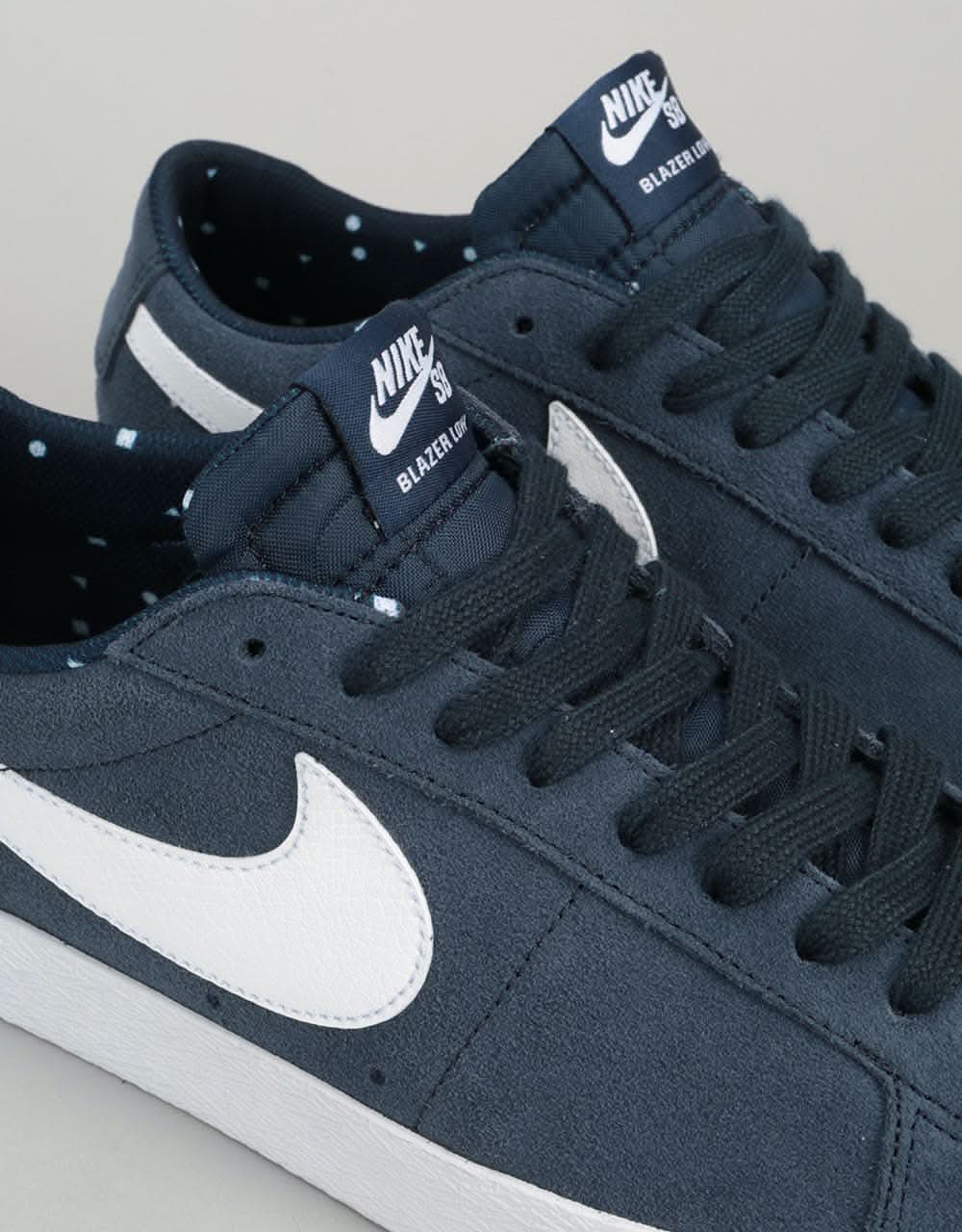 Nike SB Blazer Low Skate Shoes - Obsidian/White-Gum Light Brown-White