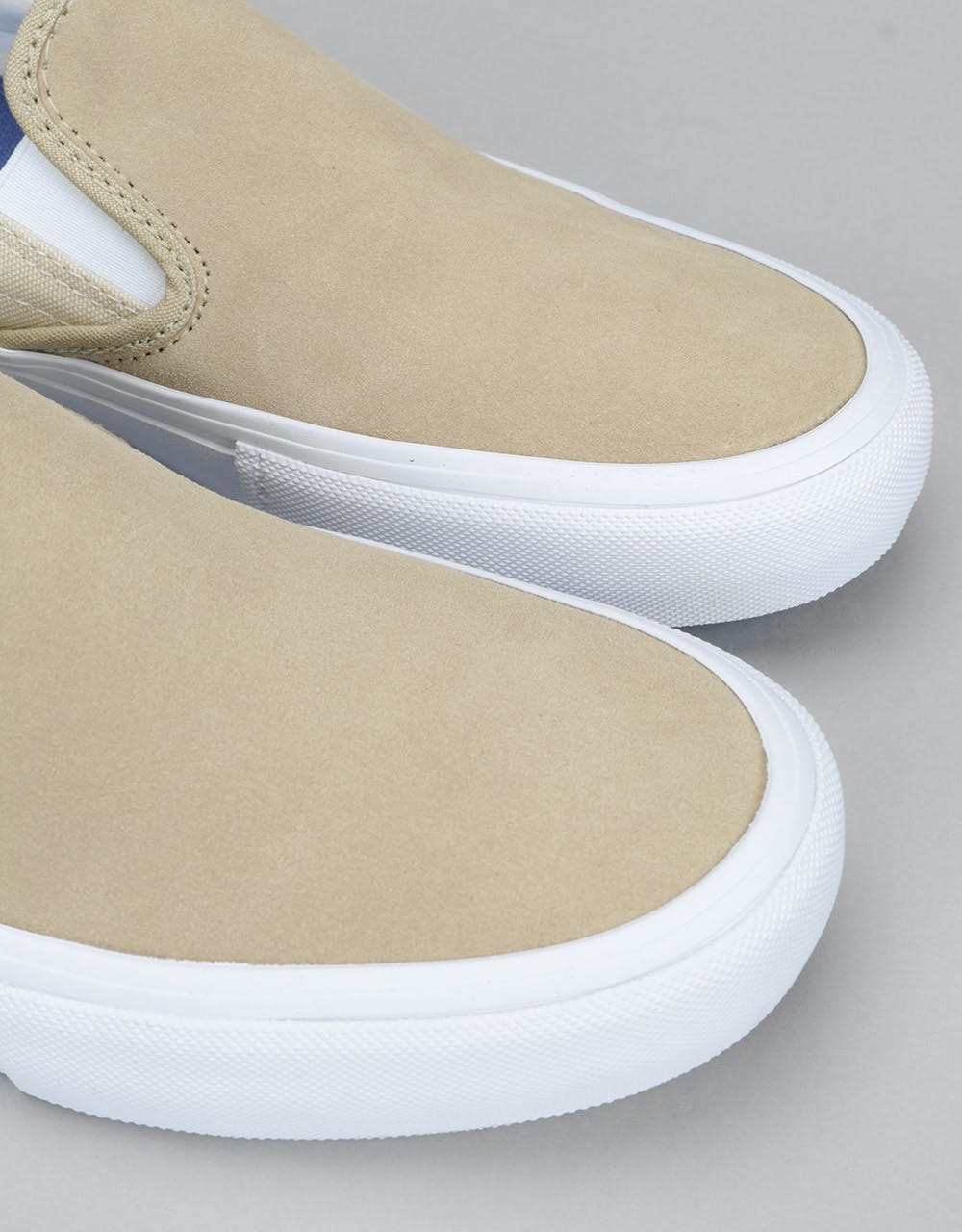 Vans Slip On Pro Skate Shoes - Sand/White
