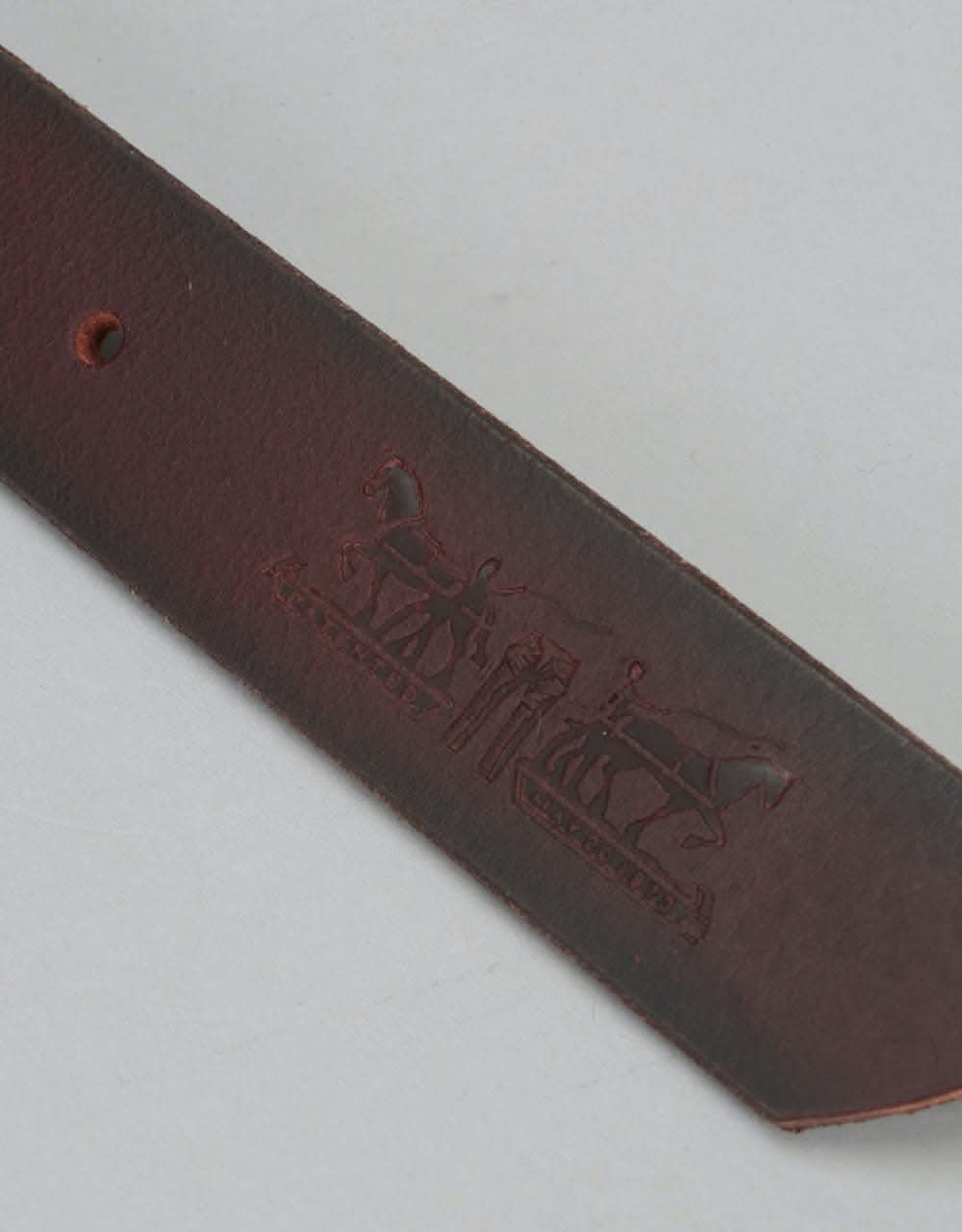 Levis Woodland Leather Belt - Dark Brown