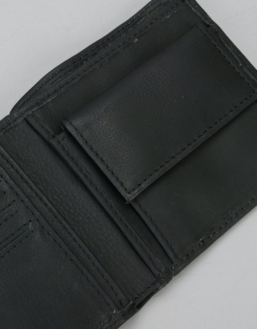 Levis Vintage Two Horse Bi-Fold Leather Coin Wallet - Regular Black