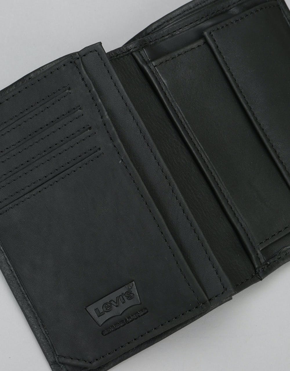 Levis Vintage Two Horse Vertical Leather Coin Wallet - Regular Black