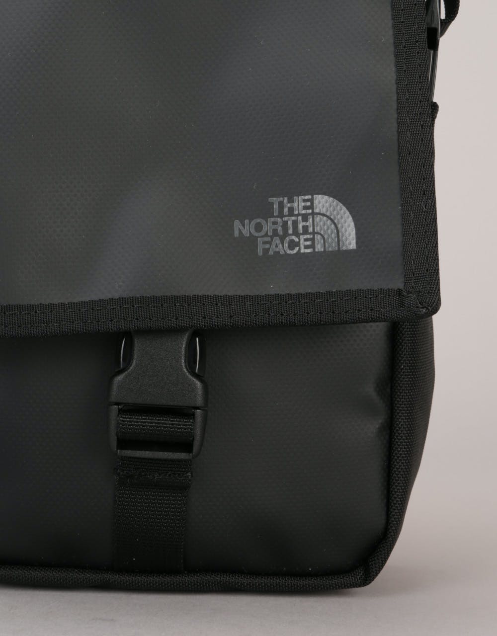 The North Face Bardu Cross Body Bag - TNF Black