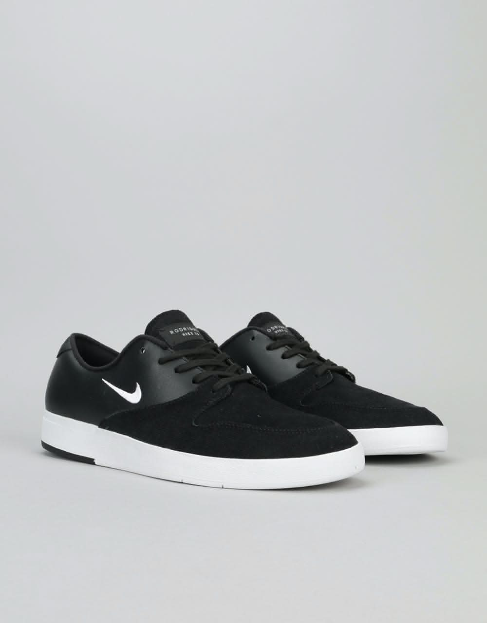 Nike SB Paul Rodriguez X Skate Shoes - Black/White