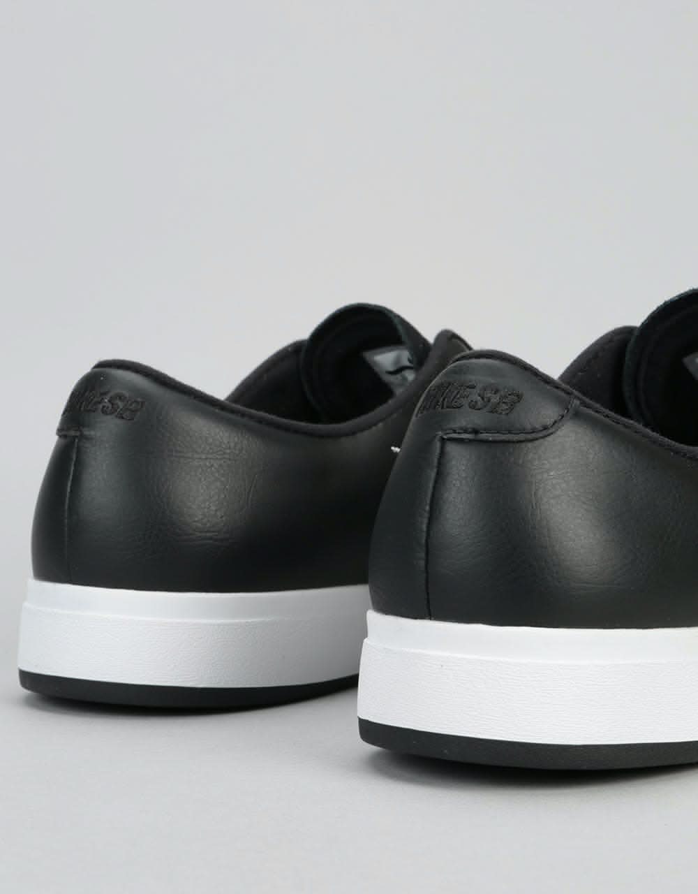 Nike SB Paul Rodriguez X Skate Shoes - Black/White