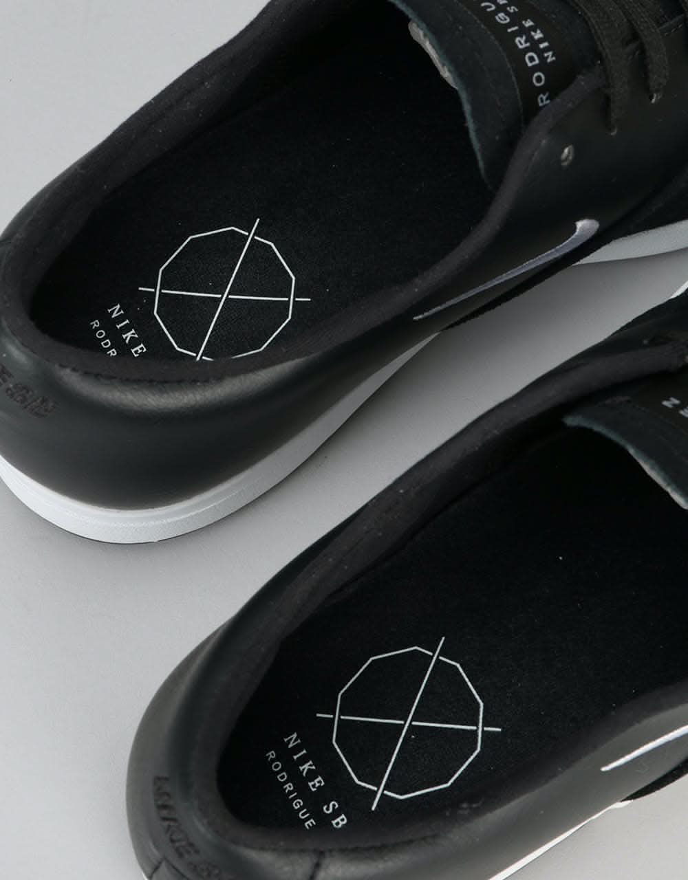 Nike SB Paul Rodriguez X Skate Shoes - Black/White