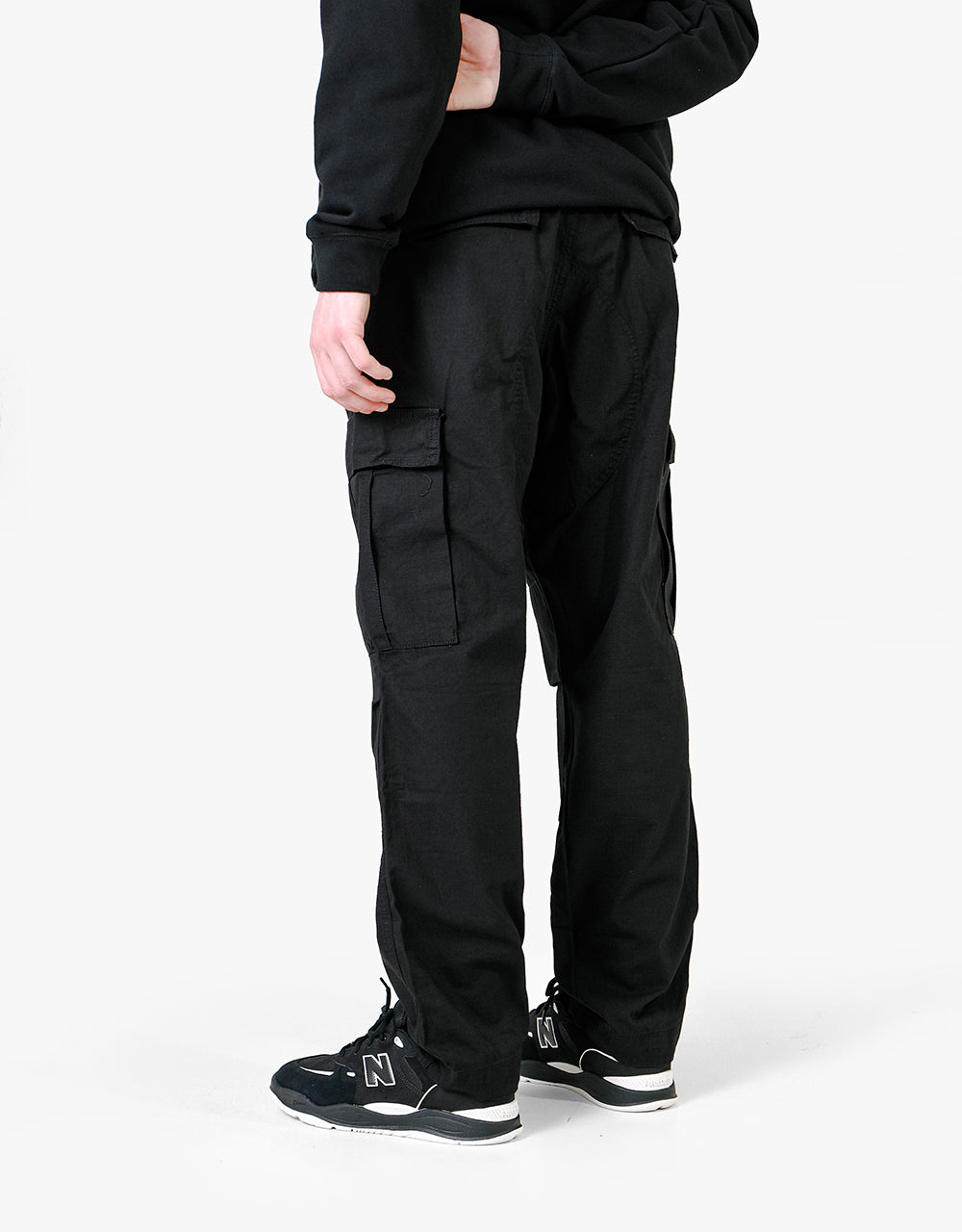 THE CARGO TROUSERS