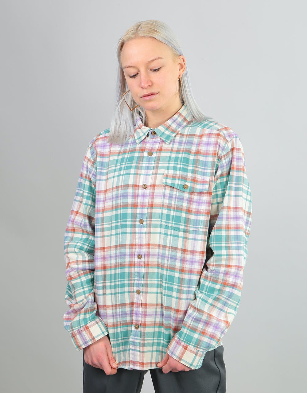 Patagonia Womens L/S Fjord Oversized Flannel Shirt - Beryl Green