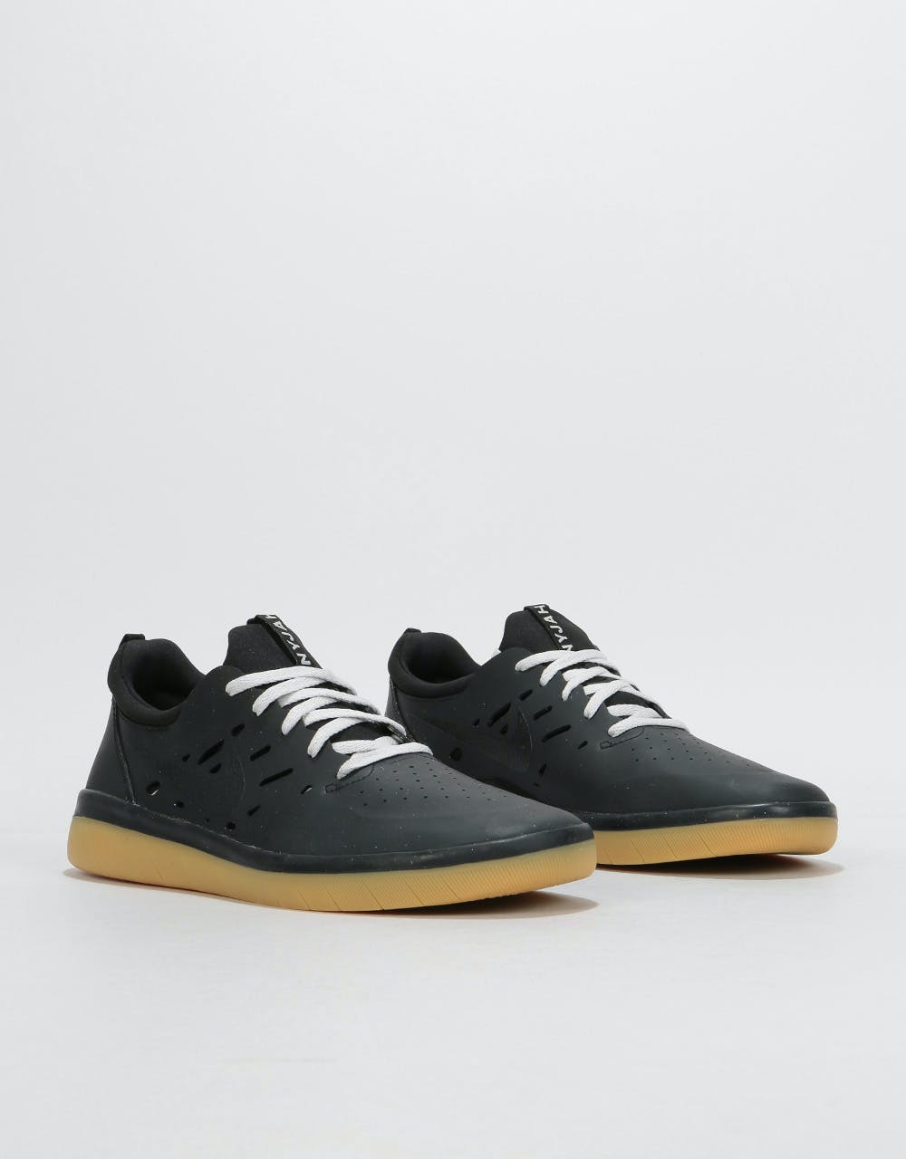 Nike SB Nyjah Free Skate Shoes - Black/Black-Gum Light Brown
