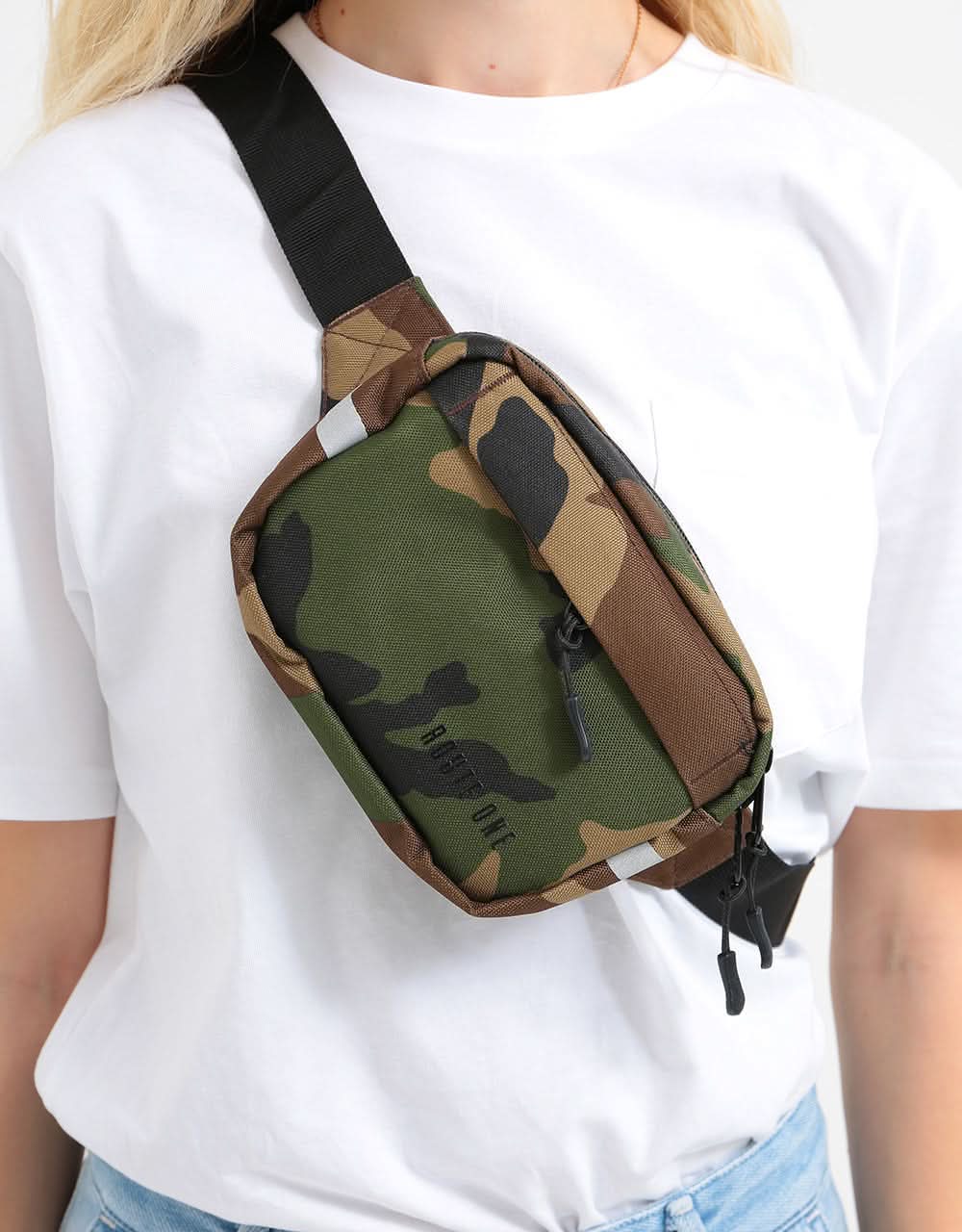 Route One Classic Cross Body Bag - Camo