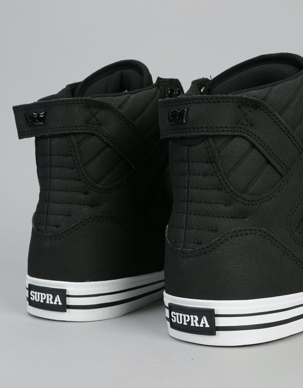 Supra Skytop Skate Shoes - Black/White-White